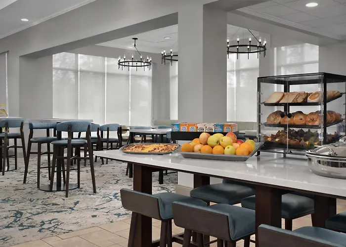 Hilton Garden 3*