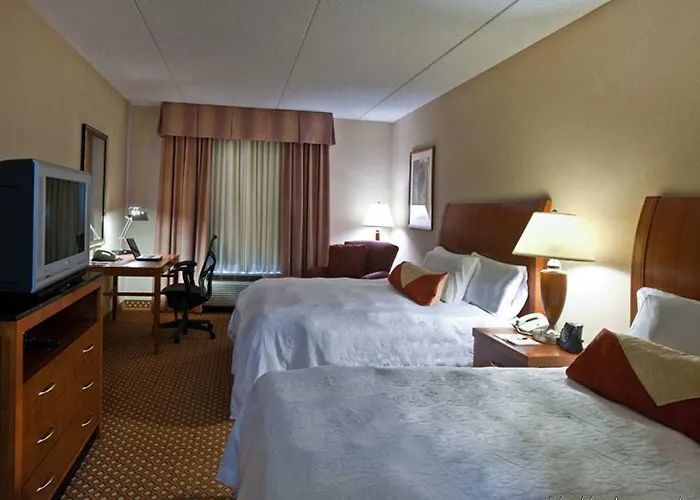 Hilton Garden Hotel 3*